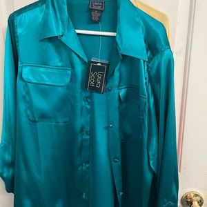 Laura Scott, brand new.